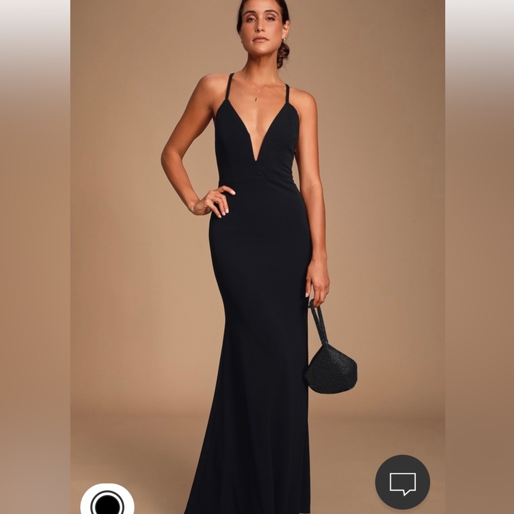 Lulu Black Elegant Maxi Dress